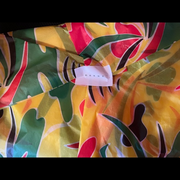 Marni Logo Short Sleeve T shirt - Picture 2 of 5